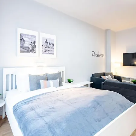Modern And Comfy شقة بودابست